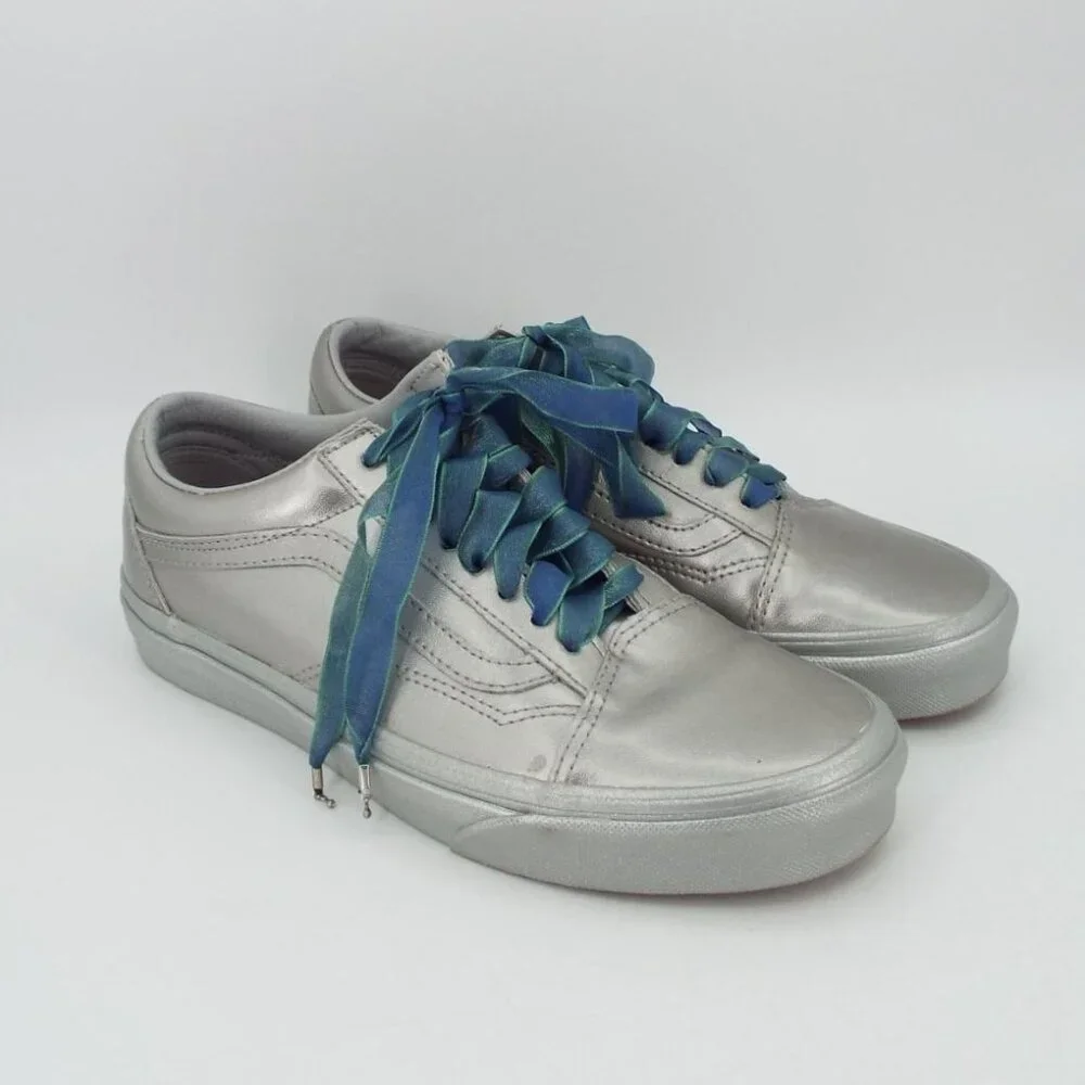 Vans Old Skool Metallic Silver Sneakers Fabric Laces Size 8.5 - Picture 2 of 11